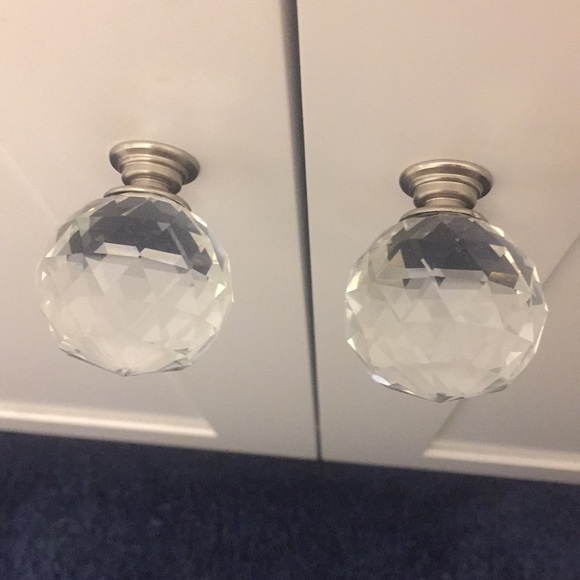 New Crystal Cabinet Drawer Knobs - Picture 9 of 12